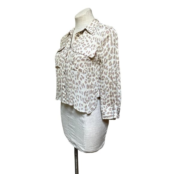 Equipment Femme 100% Silk Beige Leopard Print Semi-Sheer Cropped Button Down XS - Picture 2 of 10